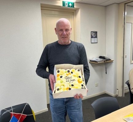 Adri 25 jaar in dienst